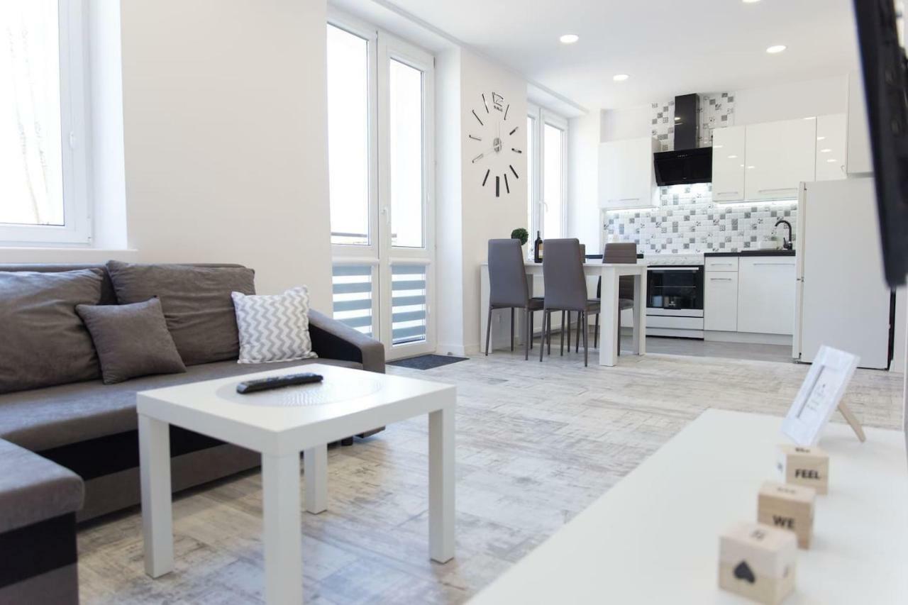 Md Apartment Top Location City Center Białystok Exteriör bild